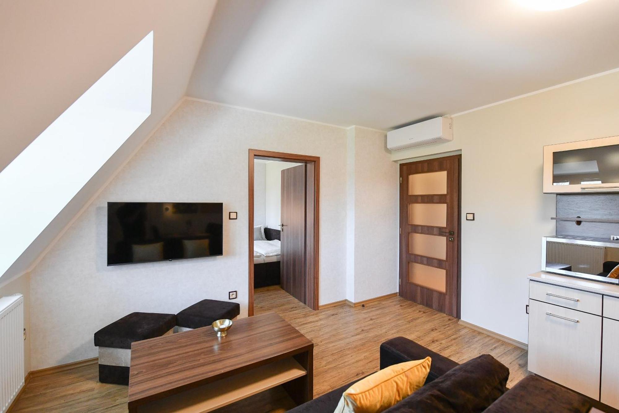 Apartmány Na Seníku Třeboň Exterior foto